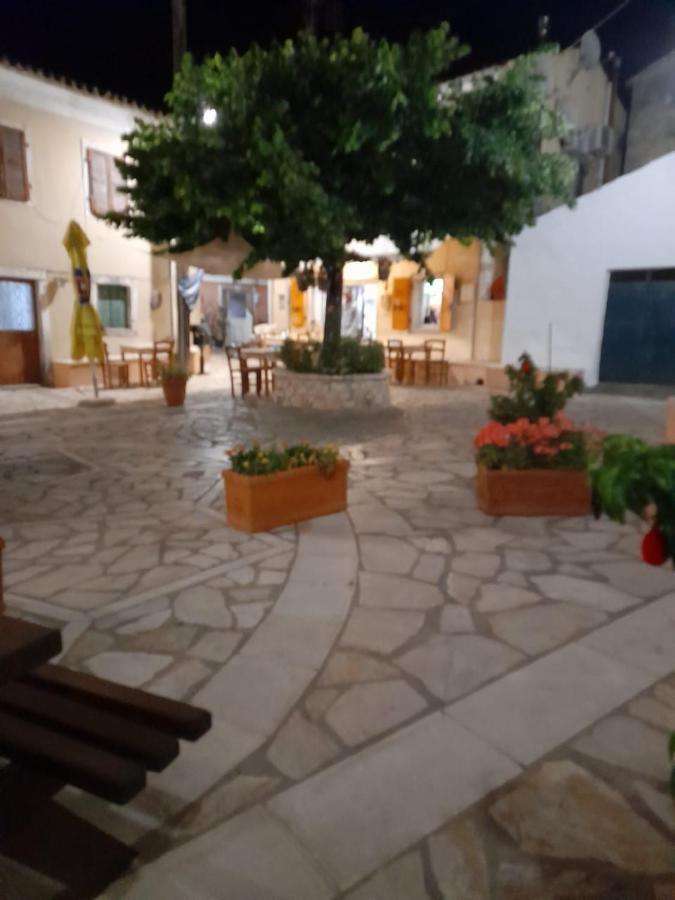 Holiday home Vagelis House -